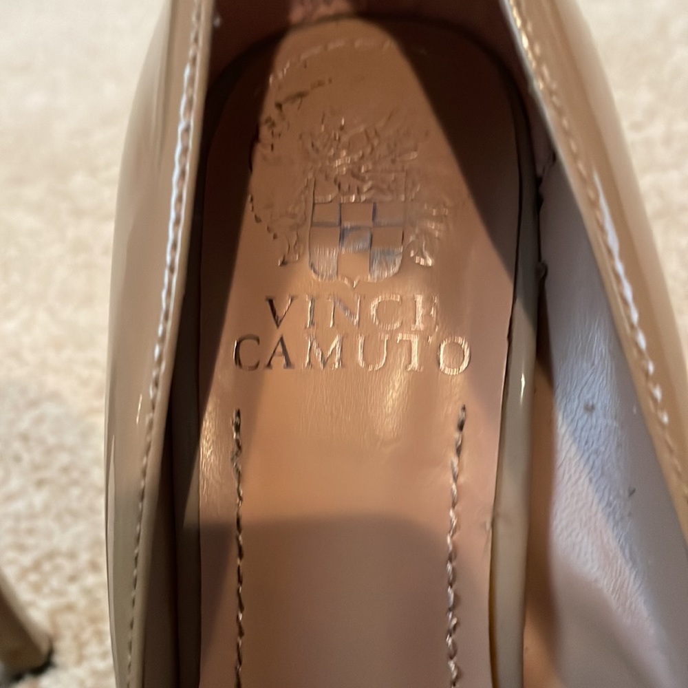 Vince Camuto shiny high heel pumps - Picture 8 of 13